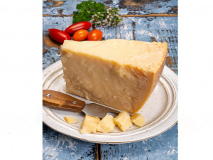 Grana Padana DOP Reserva Parmesan