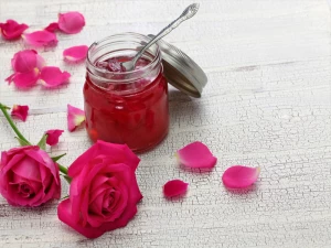 Wildrosenblüten Marmelade mit Himbeeren 125 g